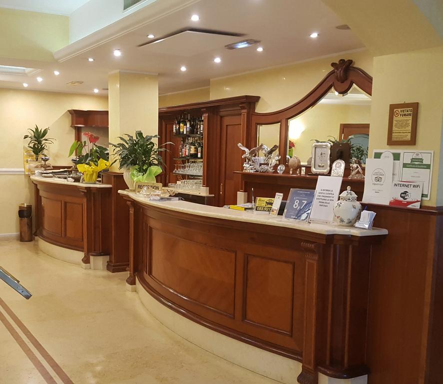 Hotel Corallo Francavilla Al Mare Zewnętrze zdjęcie